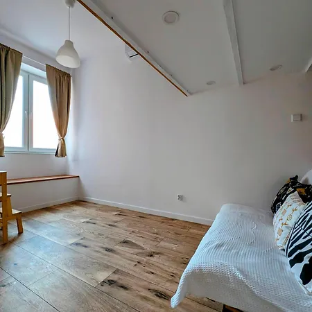 Apartamento Dabrowskiego 15 By Homeprime
