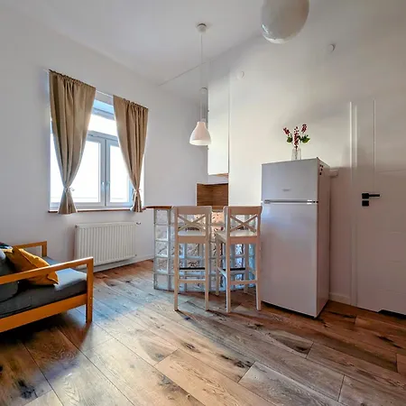 Appartamento Dabrowskiego 15 By Homeprime Cracovia